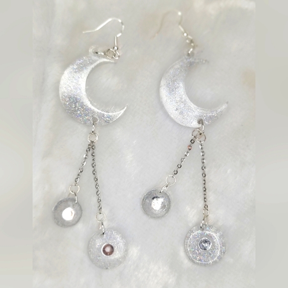 Sparkle Moon Dangle Resin Earrings - Picture 1 of 4